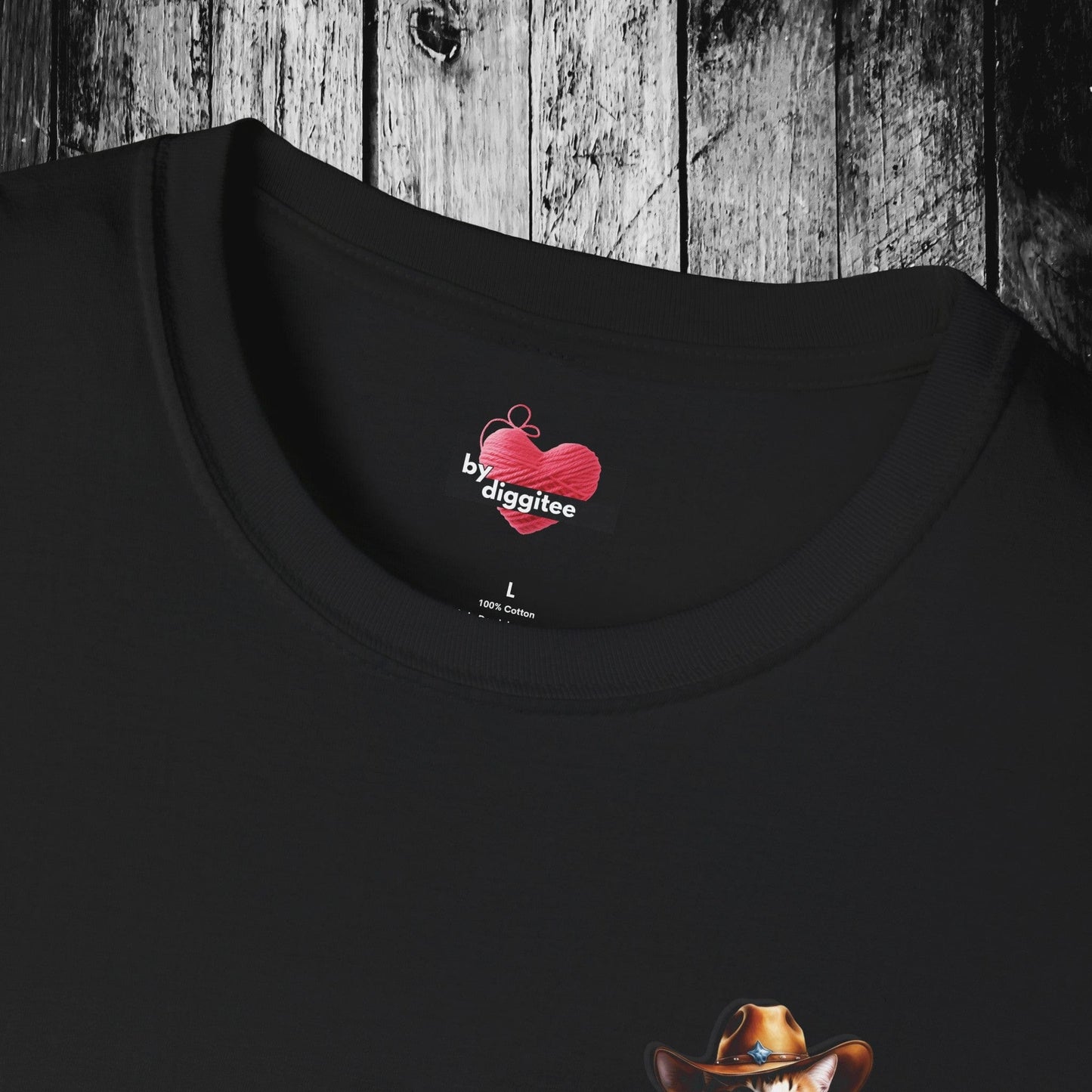 Printify T-Shirt RUSTY WHISKERS II 🤠 Back Print