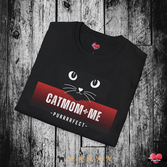 Printify T-Shirt Black / XS CATMOM+ME ❤️ 🐈‍⬛ Chilli Pepper RED